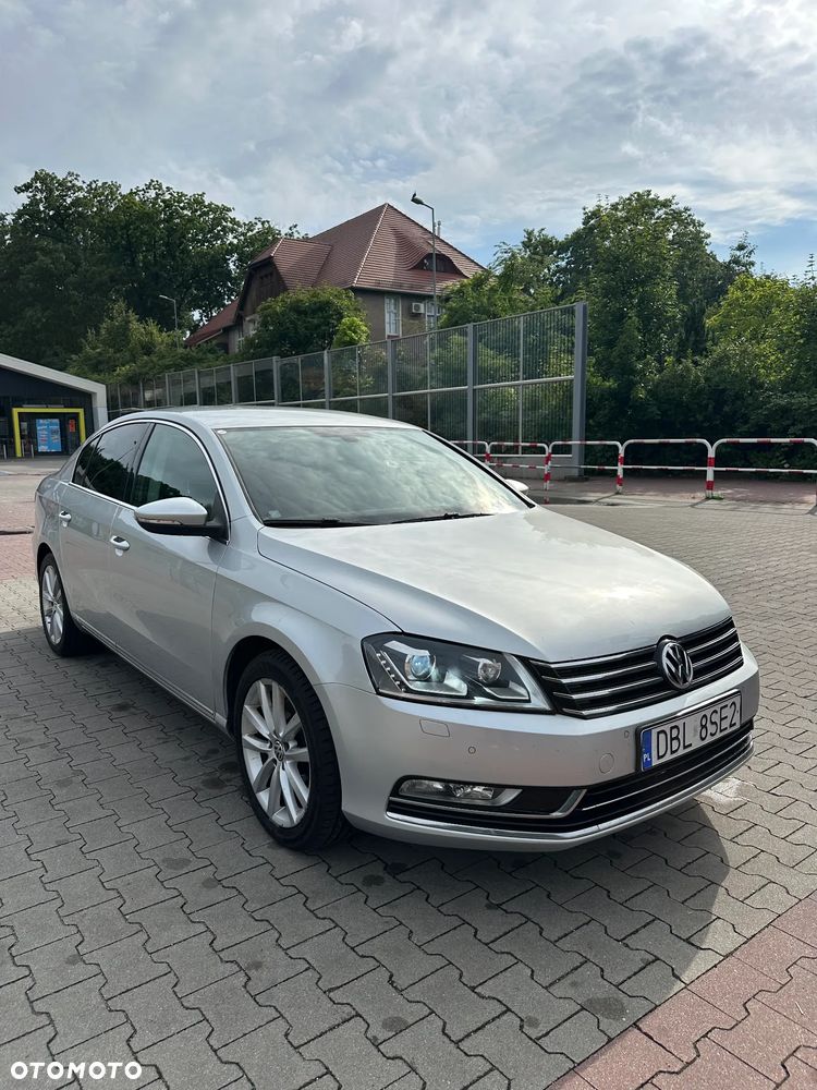 Volkswagen Passat 2.0 TDI Highline DSG - 1