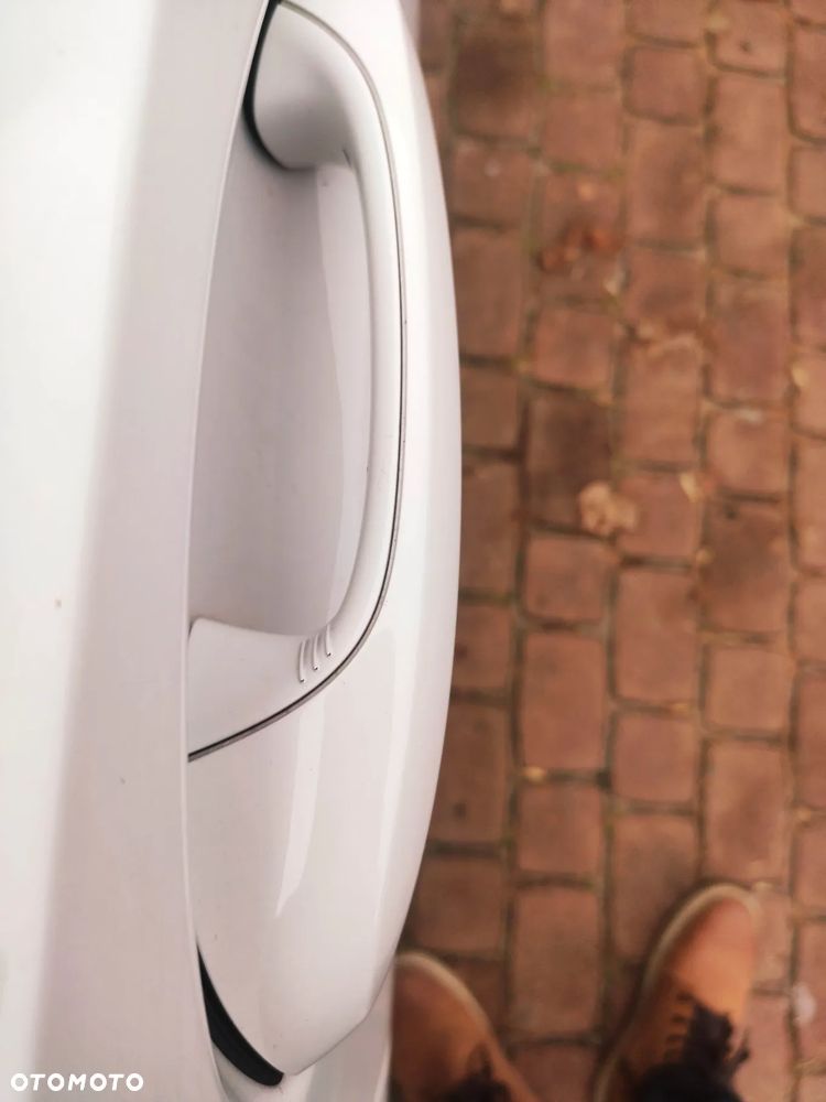 BMW Seria 3 318d Sport Line - 17