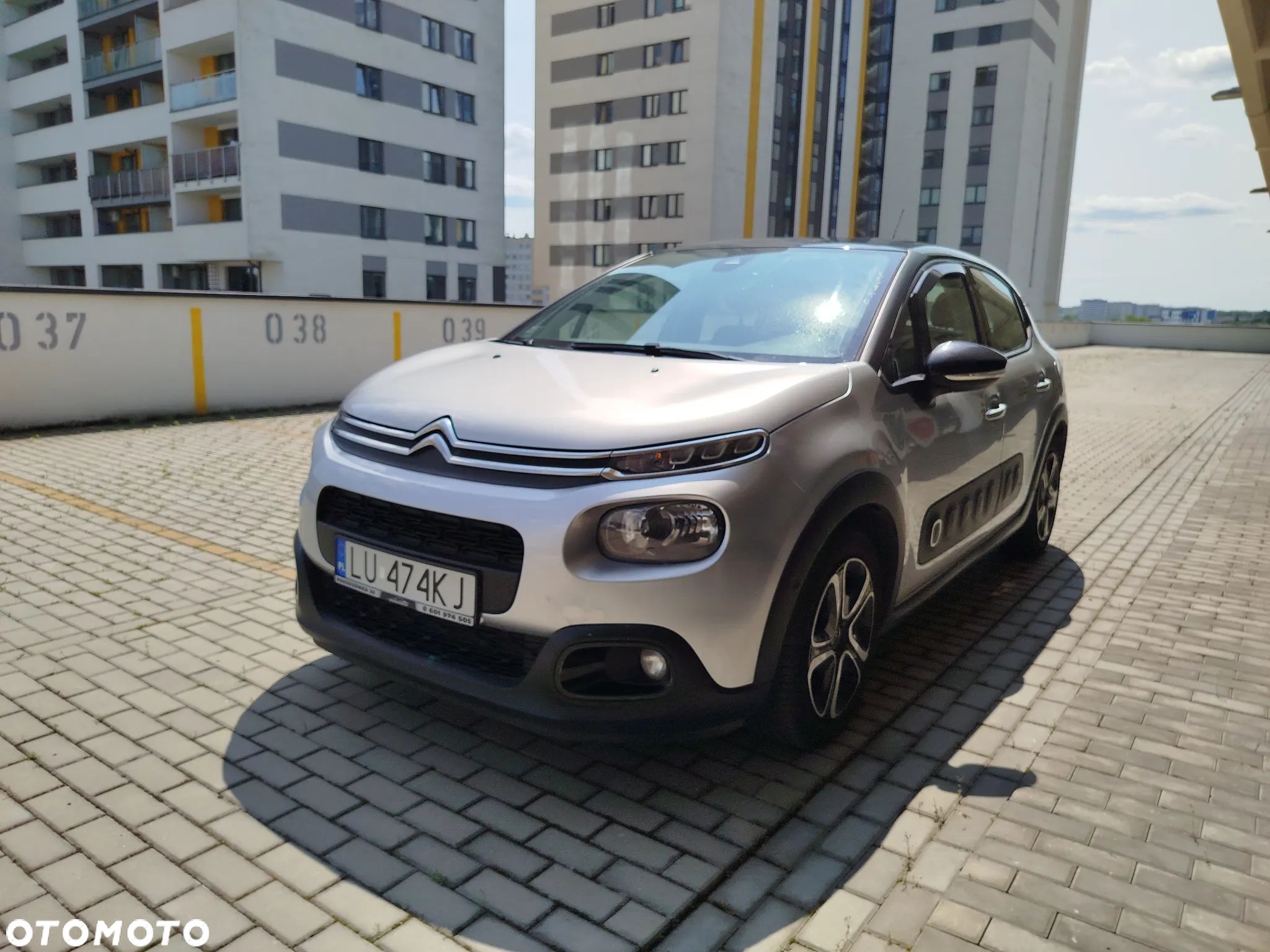 Citroën C3 HDi BlueHDi 100 Exclusive - 1
