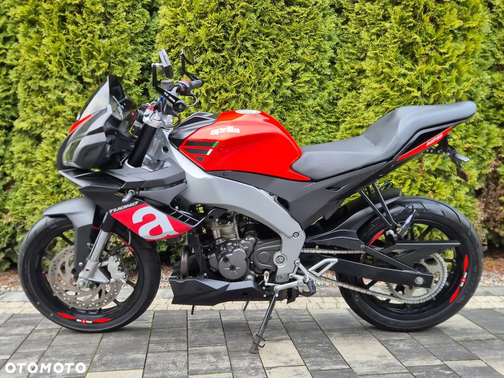 Aprilia Tuono - 6