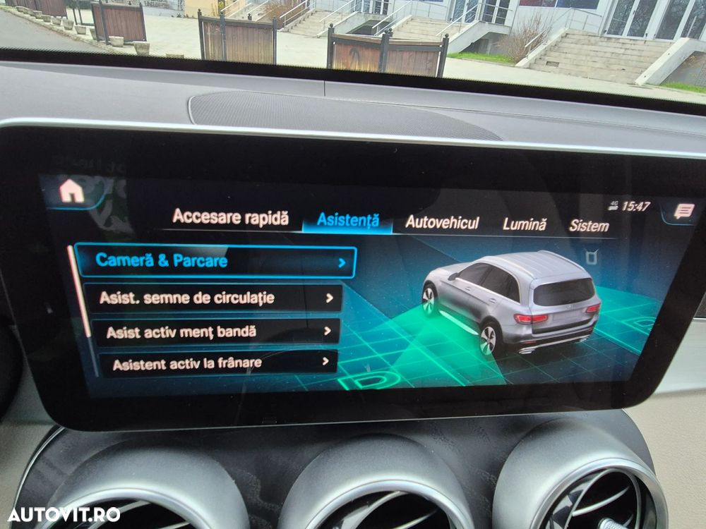 Mercedes-Benz GLC - 15