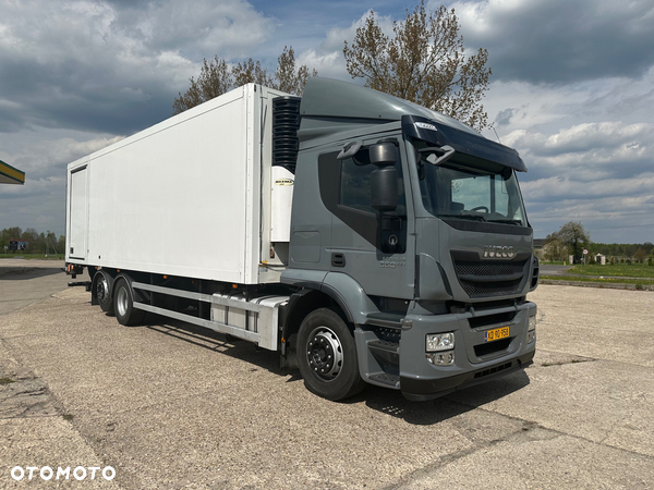 Iveco STRALIS 360 EEV CHLODNIA CARRIER MAXIMA 1000