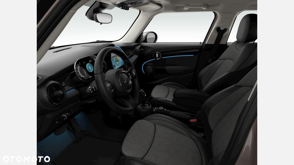 MINI Cooper Standard - 4