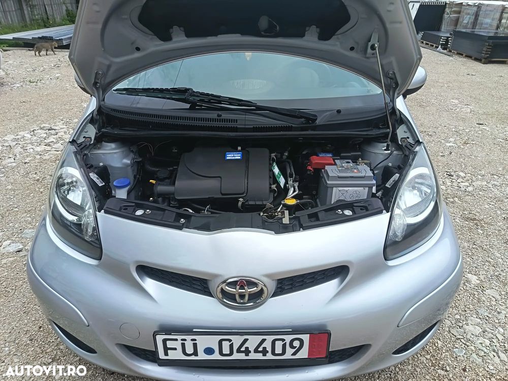 Toyota Aygo Cool&Go - 11