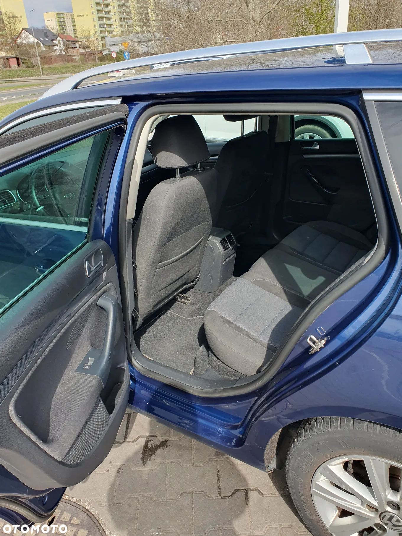 Volkswagen Golf Variant 2.0 TDI DPF Style - 28