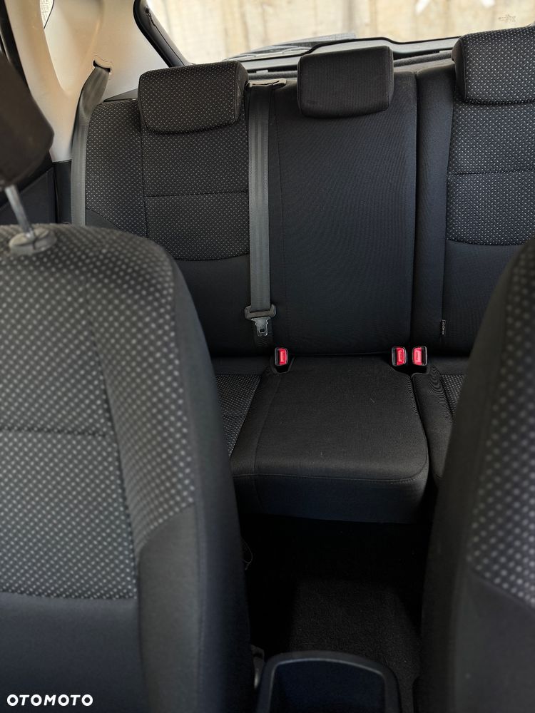 Hyundai i30 1.4 Classic + - 25