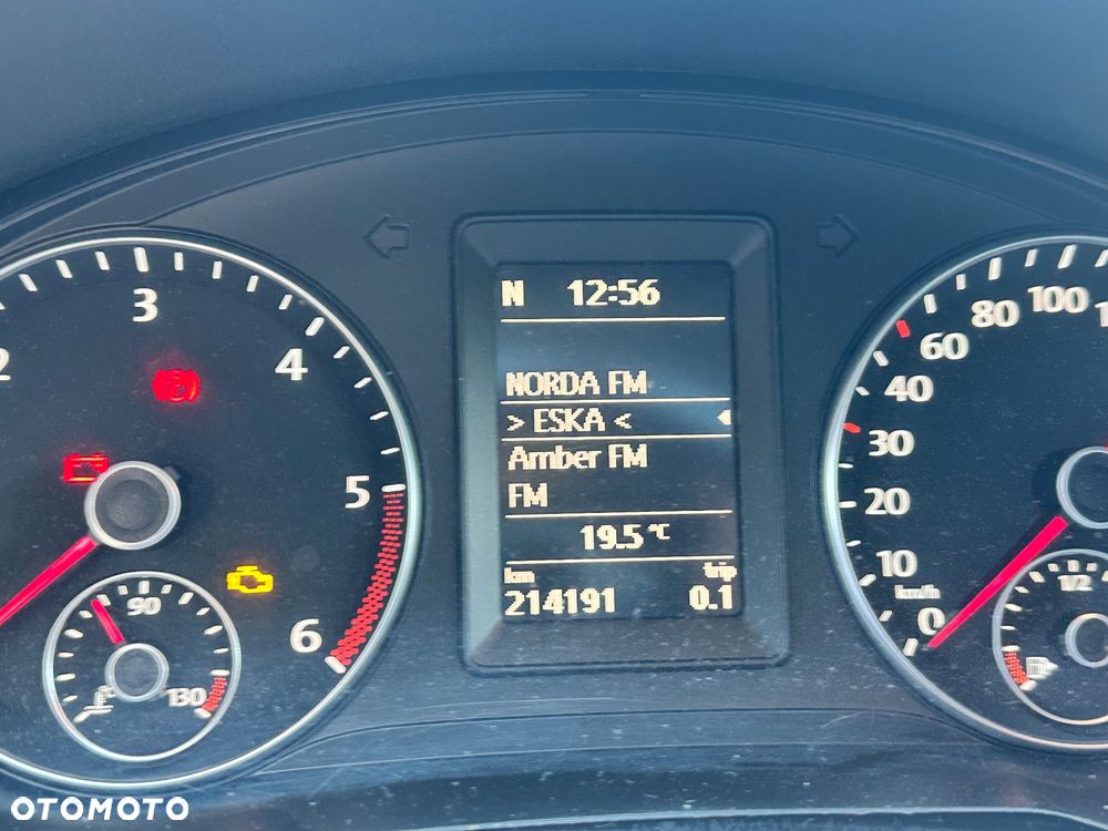 Volkswagen Golf Plus 2.0 TDI Highline - 32
