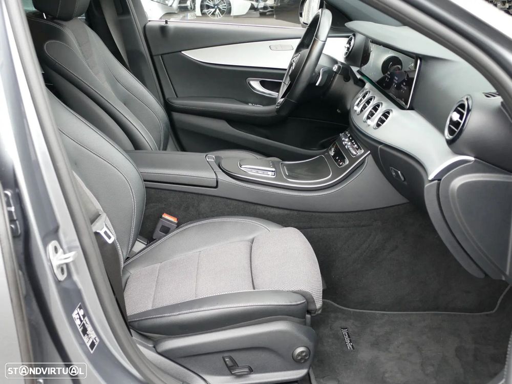 Mercedes-Benz E 220 d Avantgarde 7L - 30