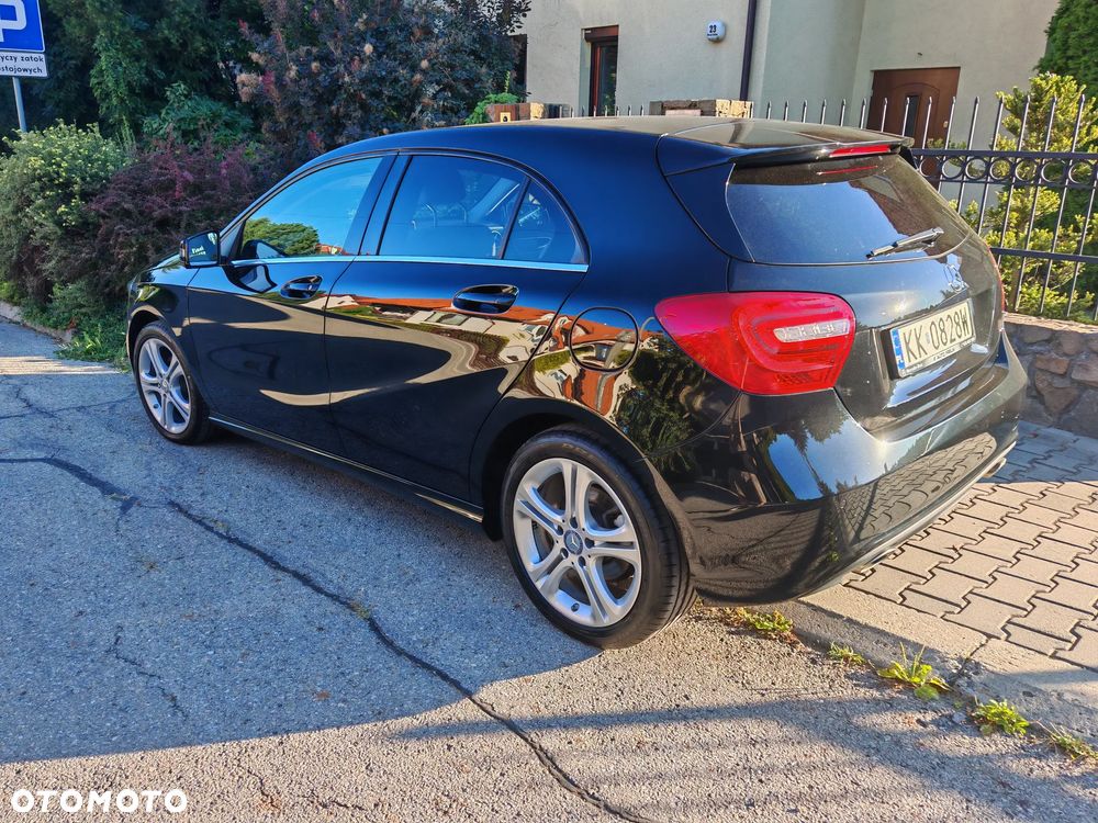 Mercedes-Benz Klasa A 180 d 7G-DCT Urban - 9