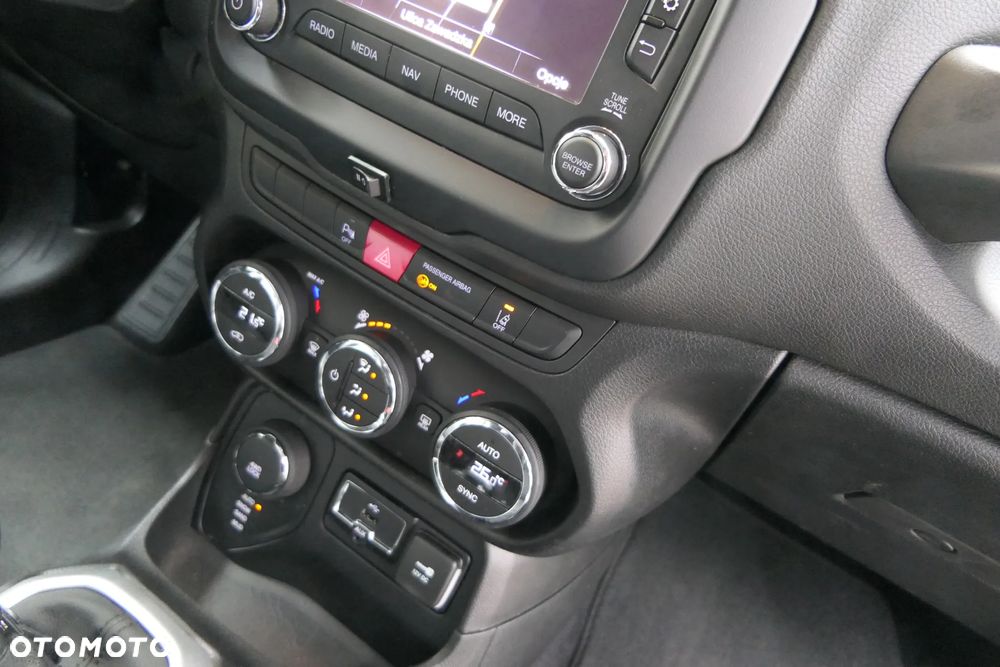 Jeep Renegade 2.0 MultiJet Active Drive Limited Adventure Edition - 34