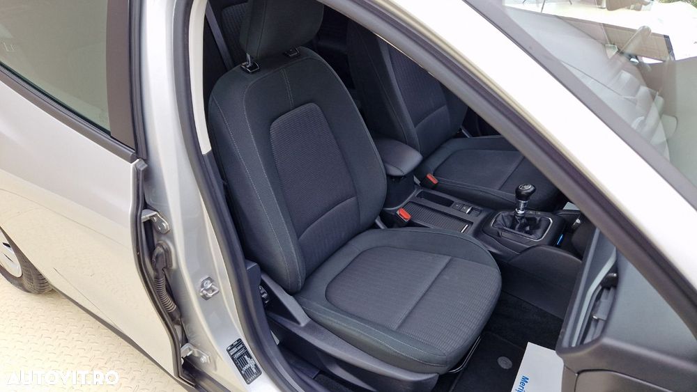 Ford Focus 1.5 EcoBlue Active Business - 17