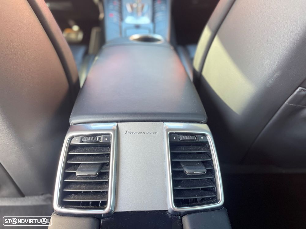 Porsche Panamera S E-Hybrid - 41