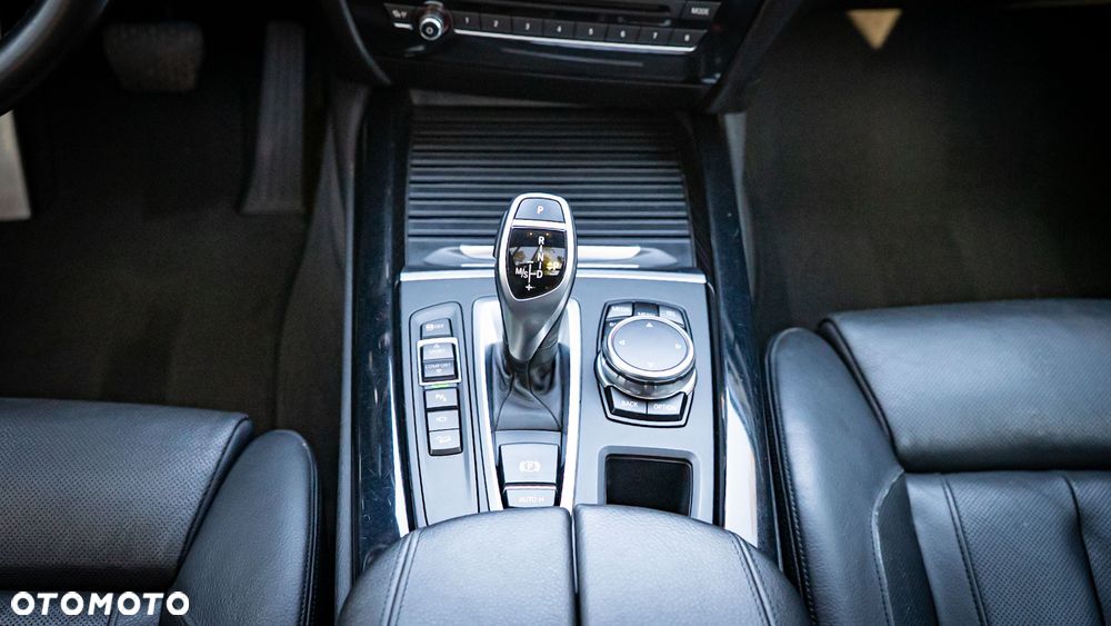 BMW X5 xDrive30d - 26