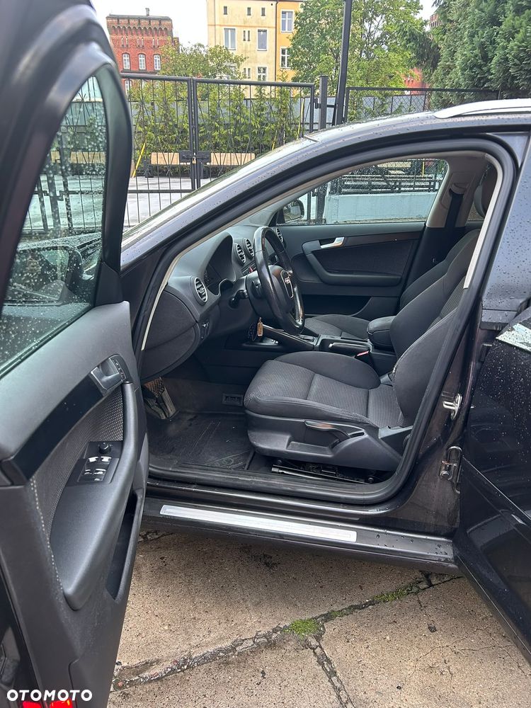 Audi A3 Sportback 2.0 TDI Attraction S tronic - 3
