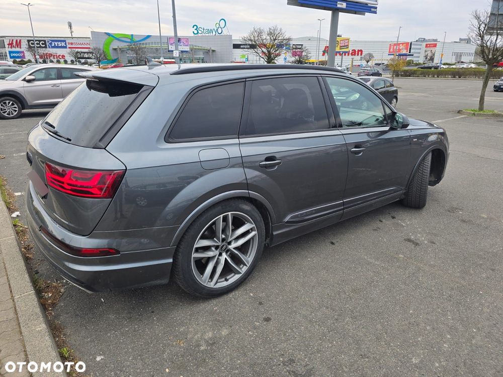 Audi Q7 50 TDI mHEV Quattro S Line Tiptr - 5