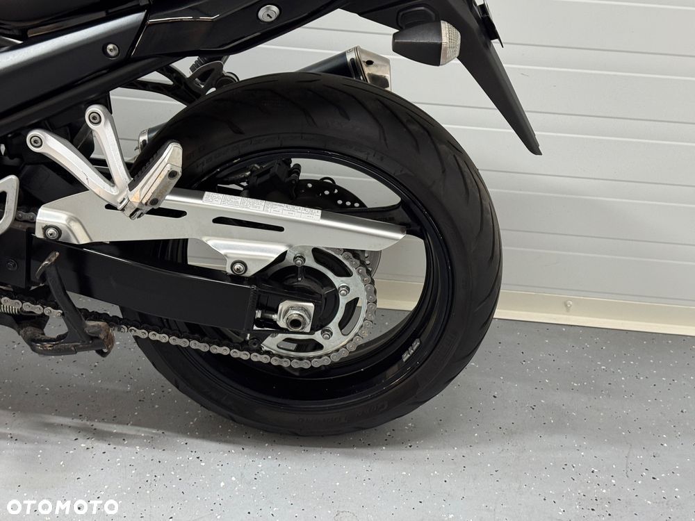 Suzuki GS - 24