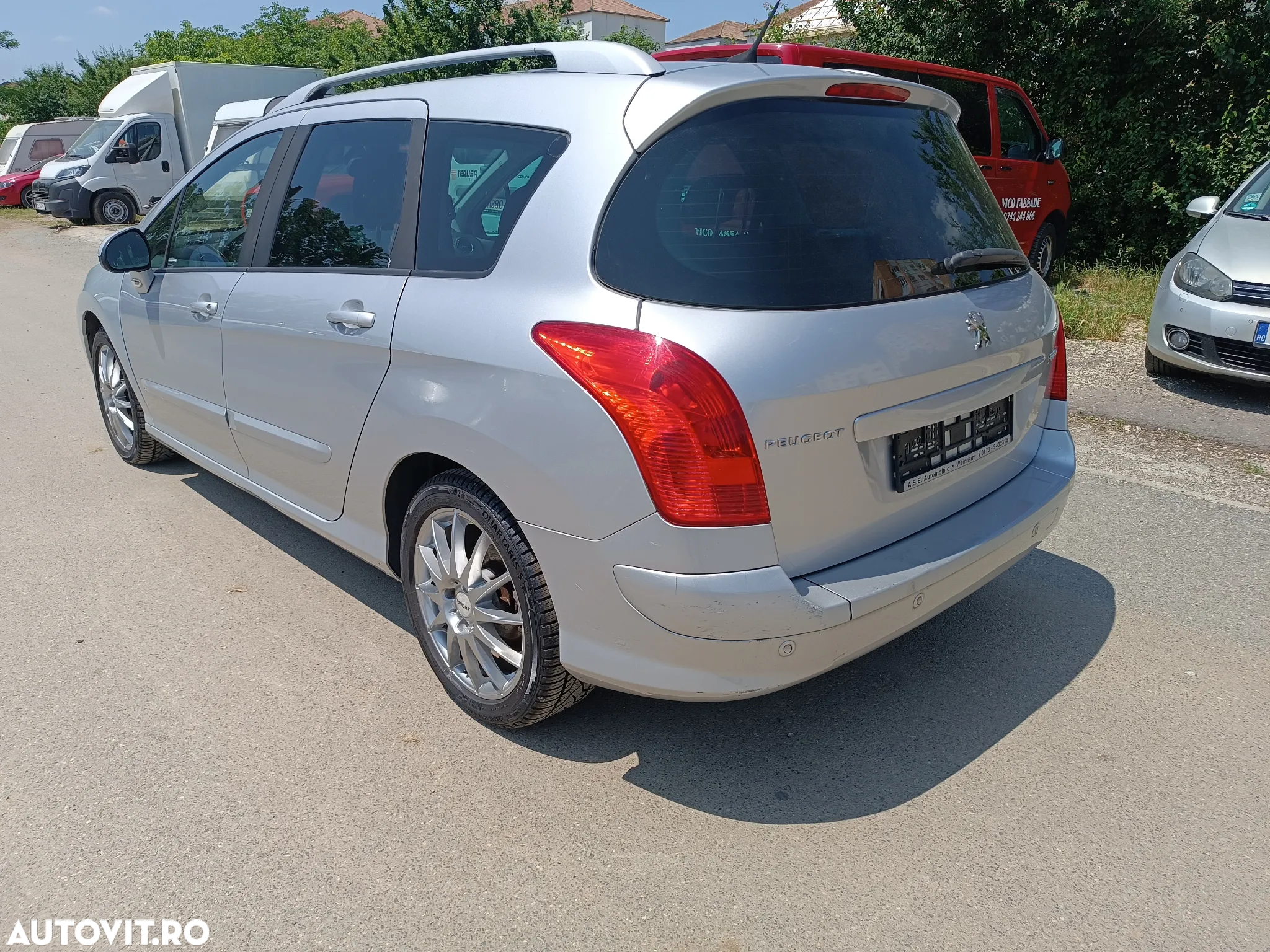 Peugeot 308 SW HDi FAP 150 Business Line Niveau 2 - 14