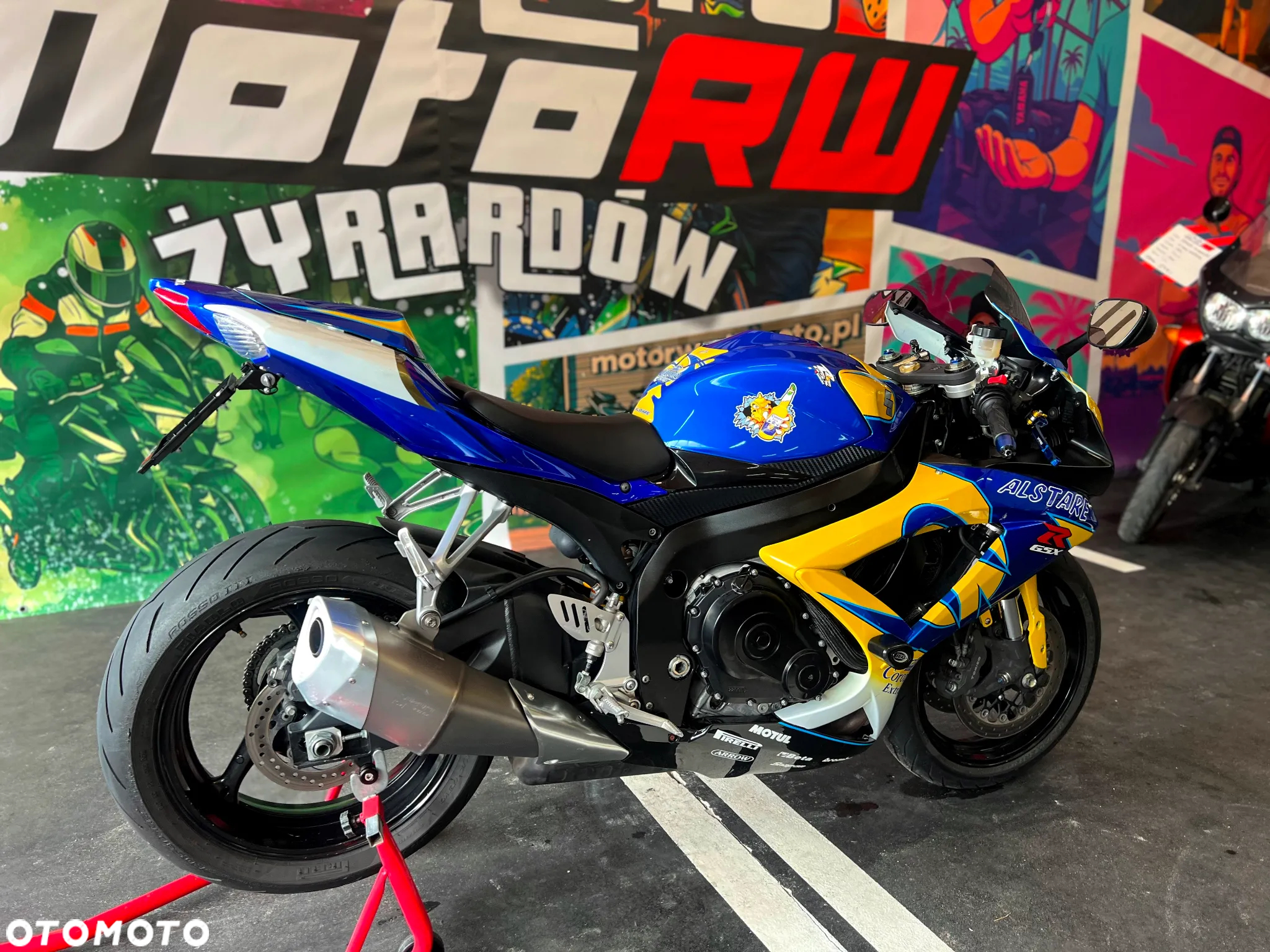 Suzuki GSX-R - 27