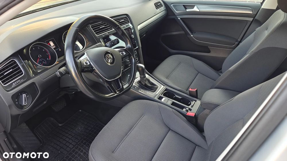 Volkswagen Golf 1.5 TSI BMT Evo Comfortline DSG - 7