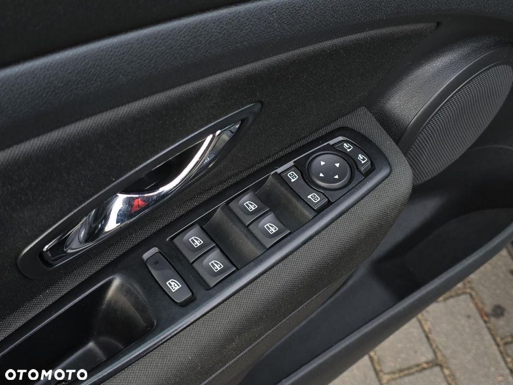 Renault Megane 1.5 dCi Energy Limited EU6 - 12