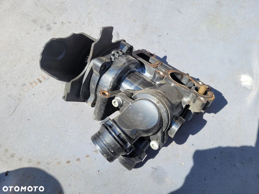Pompa wody VW Audi Seat Skoda 2,0 TSI TFSI 200KM CCZ 06H121026CF - 5