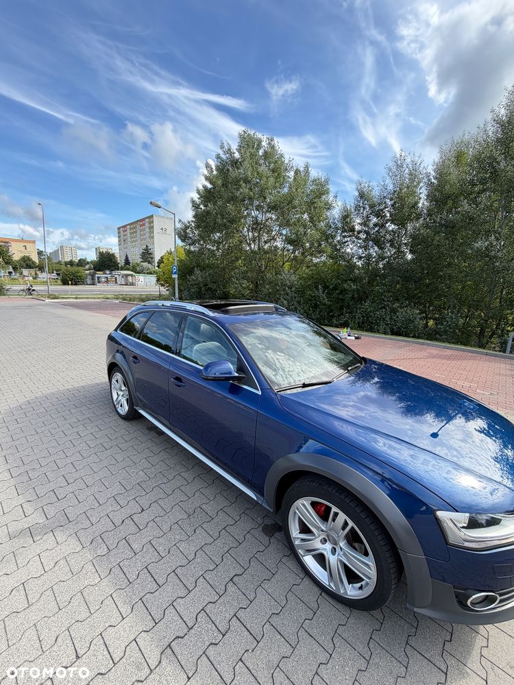 Audi A4 Allroad - 16