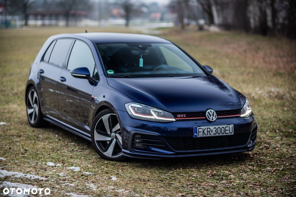 Volkswagen Golf 2.0 TSI BMT GTI Performance DSG - 2