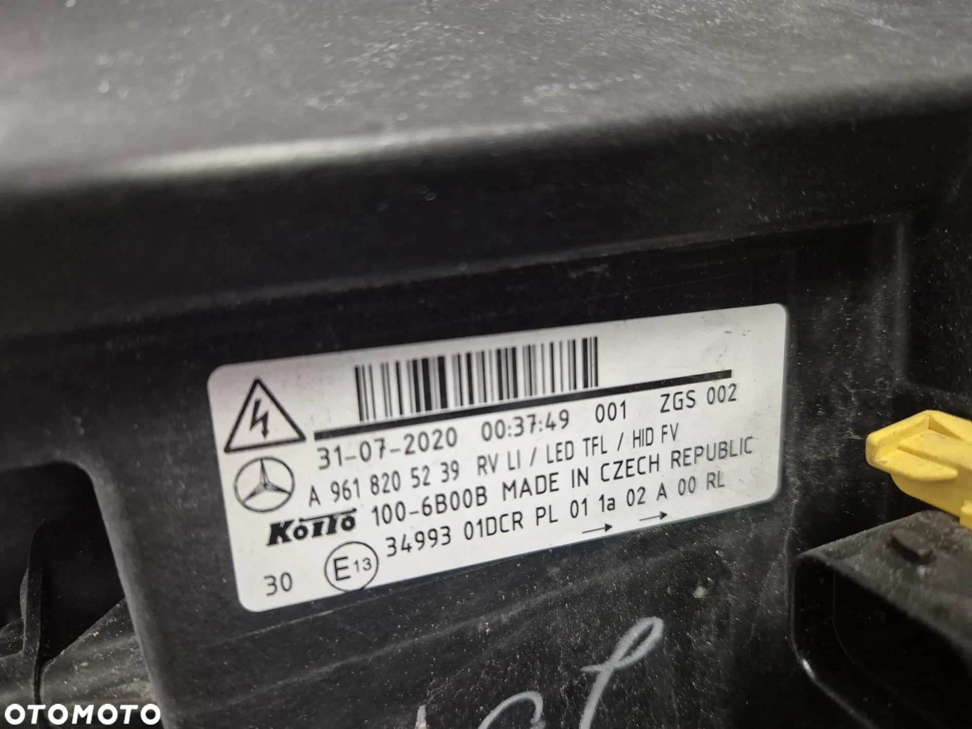 REFLEKTOR LAMPA PRZEDNIA LEWA - MERCEDES ACTROS A961 MP4 XENON LED - 9