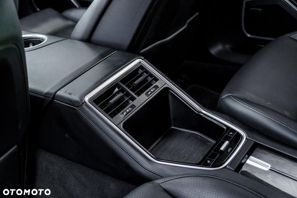 Porsche Panamera Turbo S E-Hybrid - 36