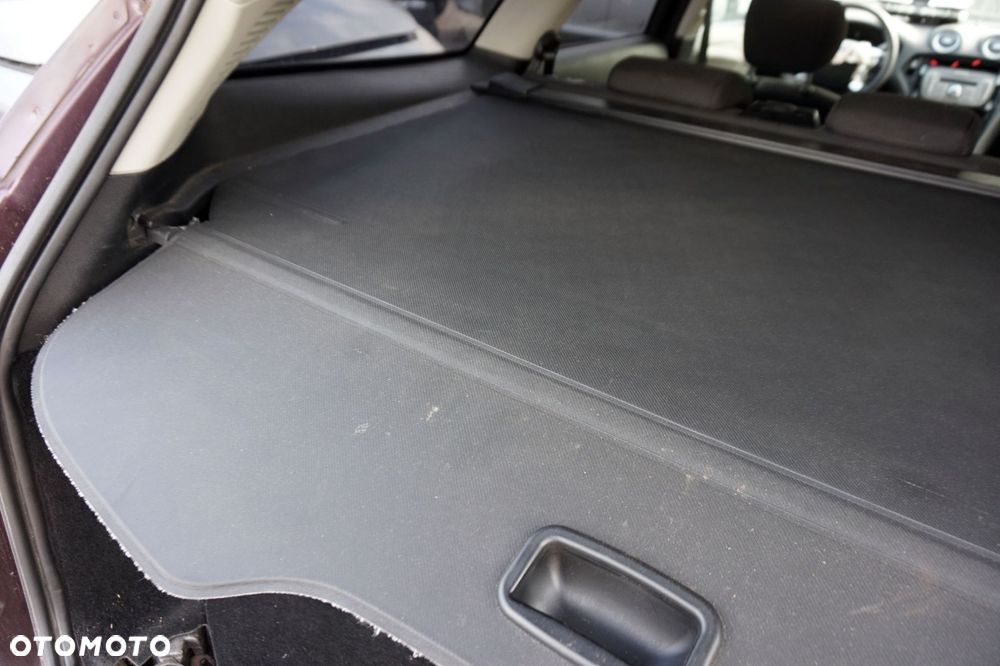 ROLETA BAGAŻNIKA MONDEO IV MK4 KOMBI  FORD 2007-2010 - 2