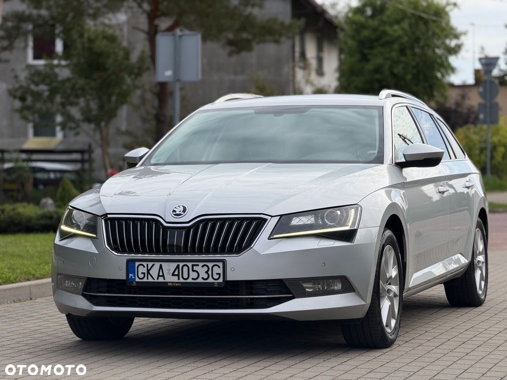 Skoda Superb 2.0 TDI 4x4 Style DSG - 9