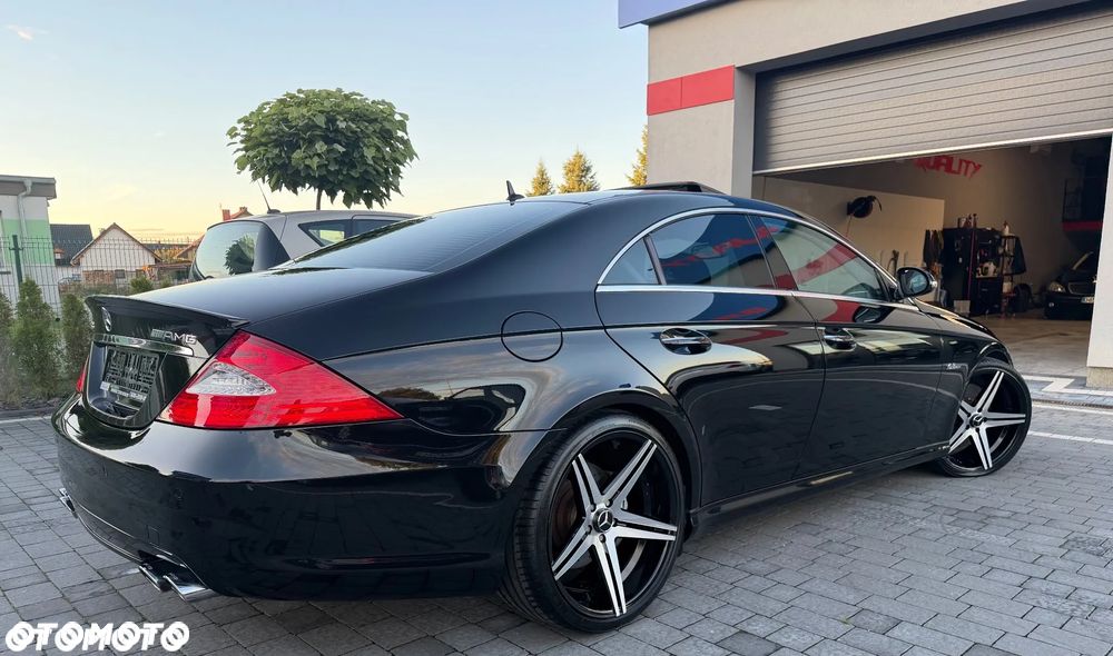 Mercedes-Benz CLS 63 AMG - 10