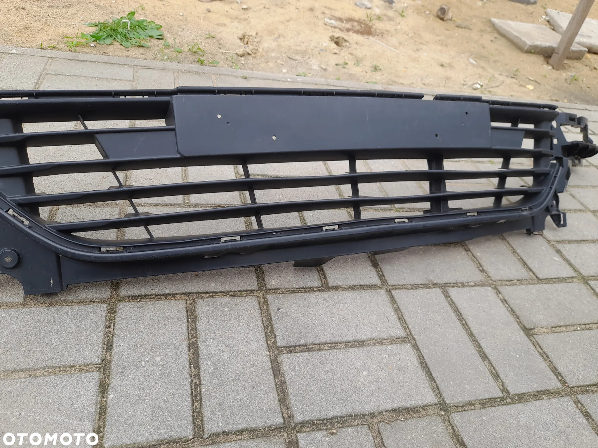 RENAULT CLIO IV LIFT KRATKA ŚRODKOWA ZDERZAK PRZEDNI PRZÓDA - 4