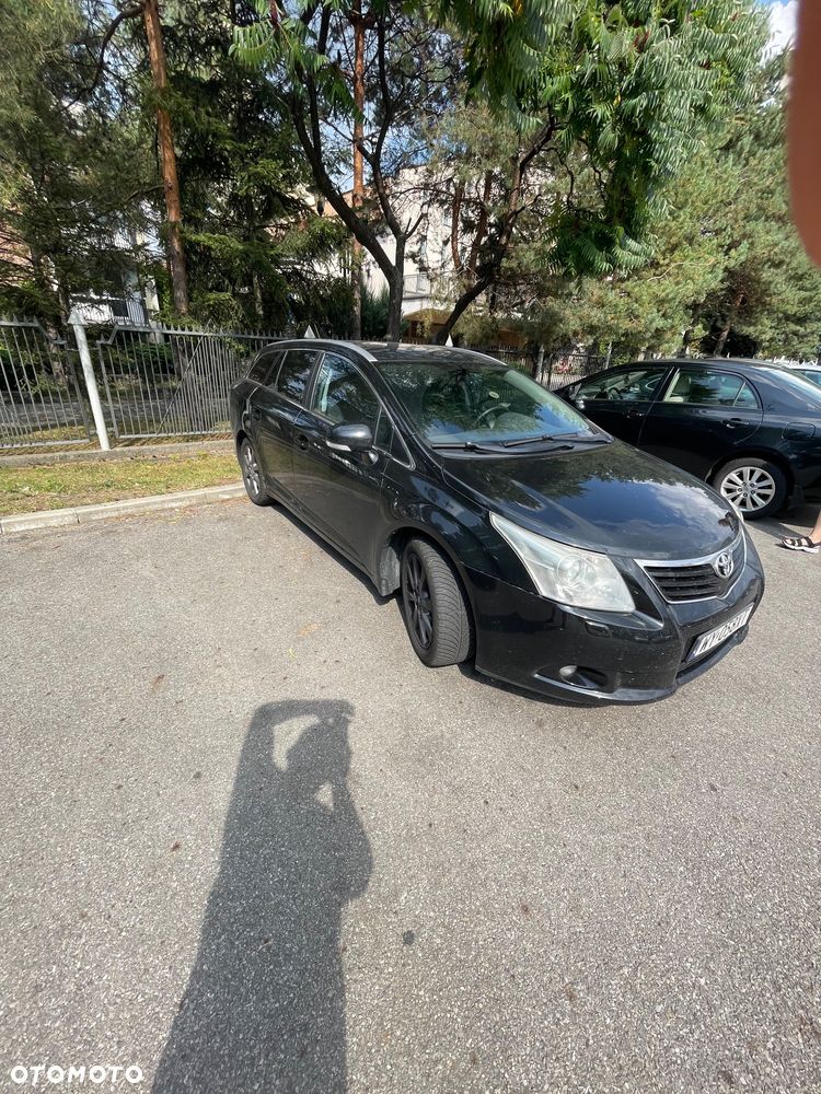 Toyota Avensis 2.0 D-4D Premium - 6