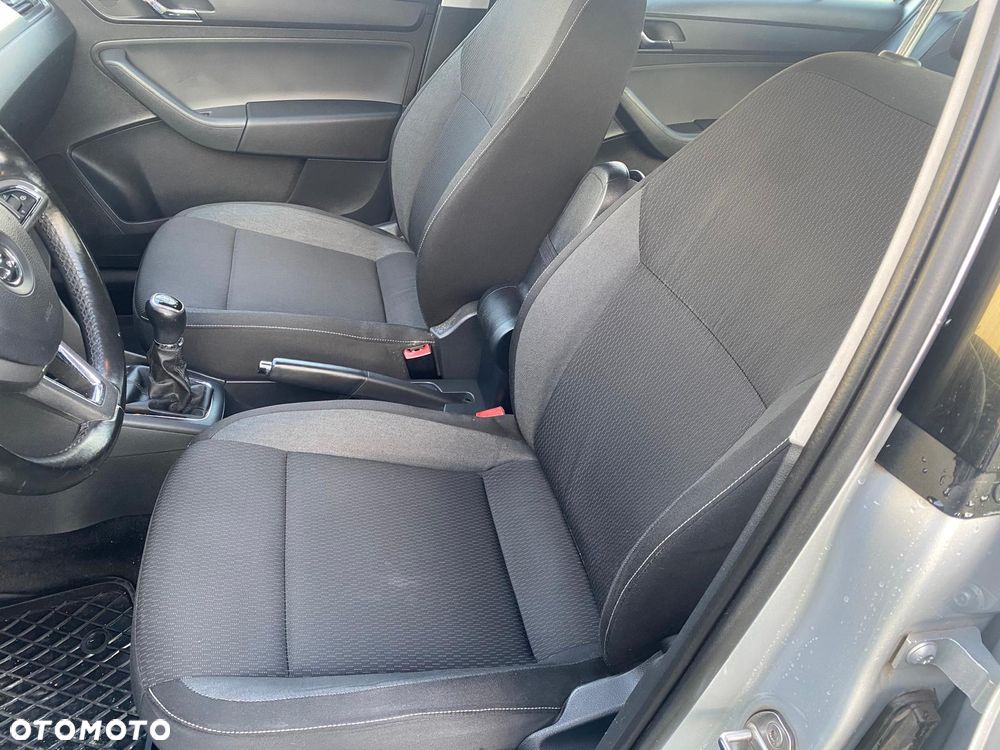 Skoda Rapid 2014 photo 4