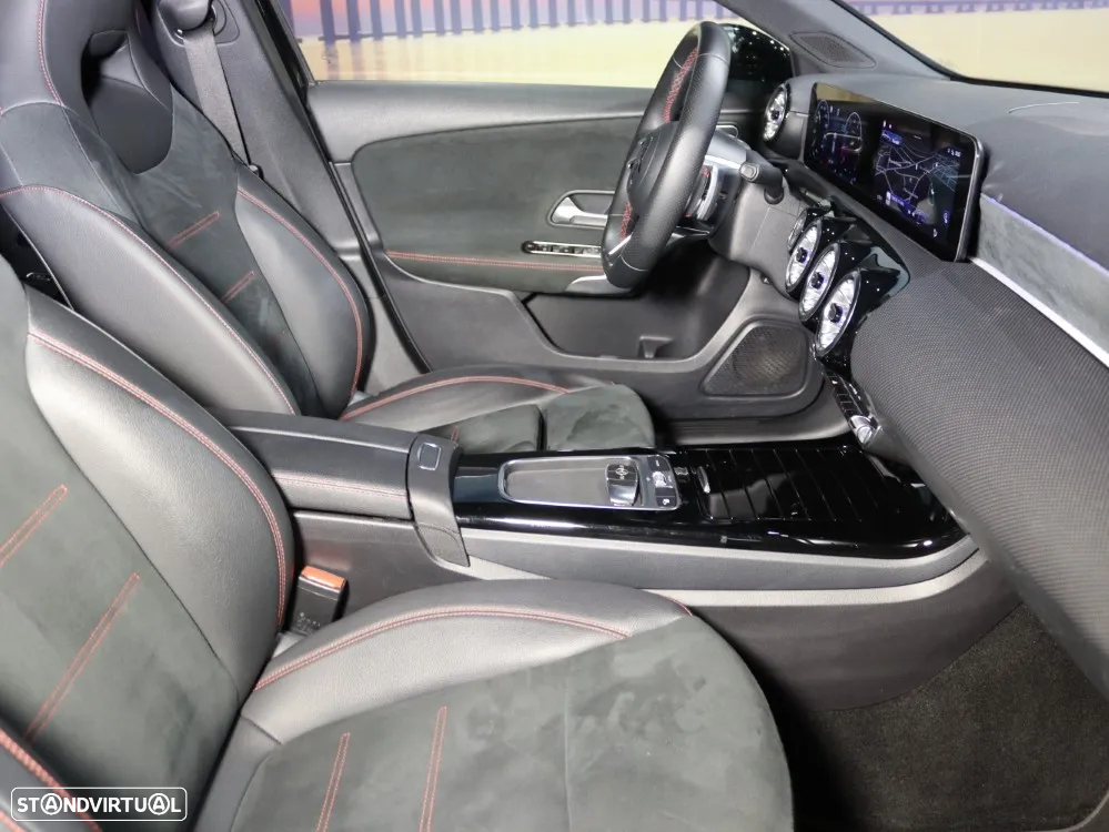 Mercedes-Benz A 200 AMG Line Aut. - 14