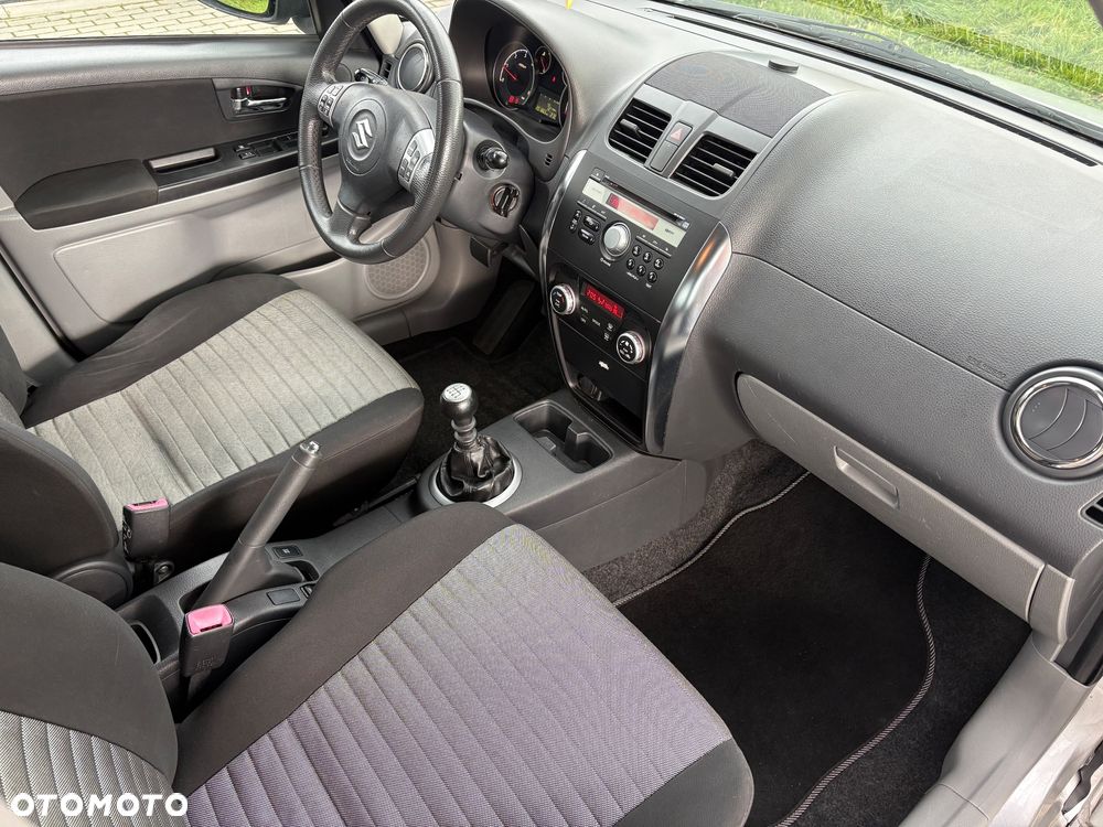 Suzuki SX4 2.0 DDiS 4x4 Limited - 8