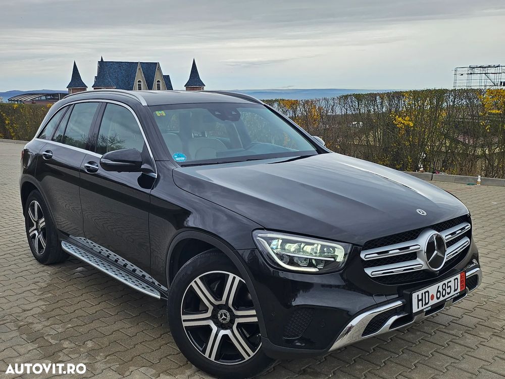 Mercedes-Benz GLC 300 d 4MATIC - 14