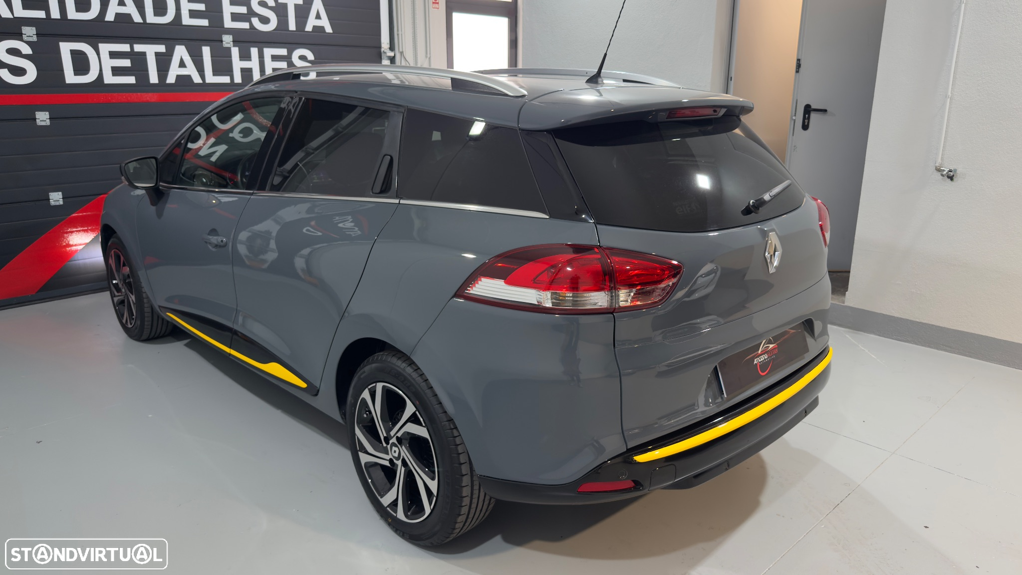 Renault Clio Sport Tourer 0.9 TCe Limited - 8