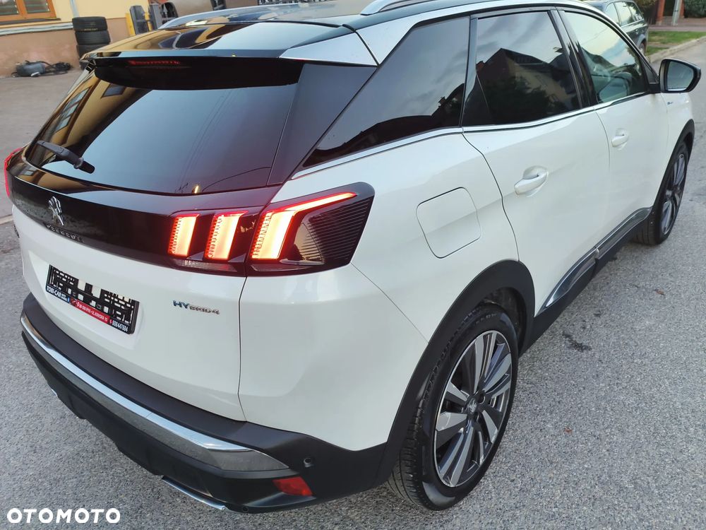 Peugeot 3008 1.6 PureTech HYbrid4 GT Line S&S EAT8 - 33