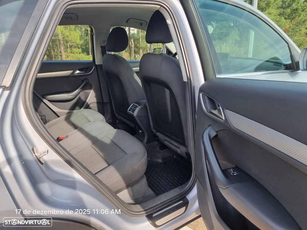 Audi Q3 2.0 TDI S-line S tronic - 21