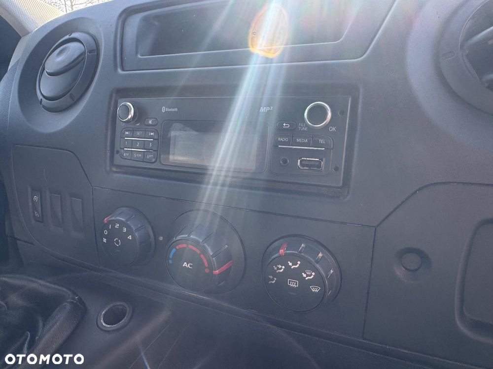 Renault Master 2013r. 6osob Brygadówka KLIMATYZACJA L2H2 - 20