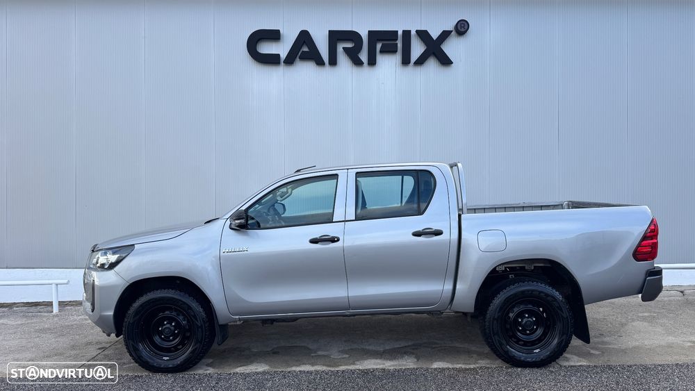 Toyota Hilux 2.4 D-4D 4WD CD CM - 1