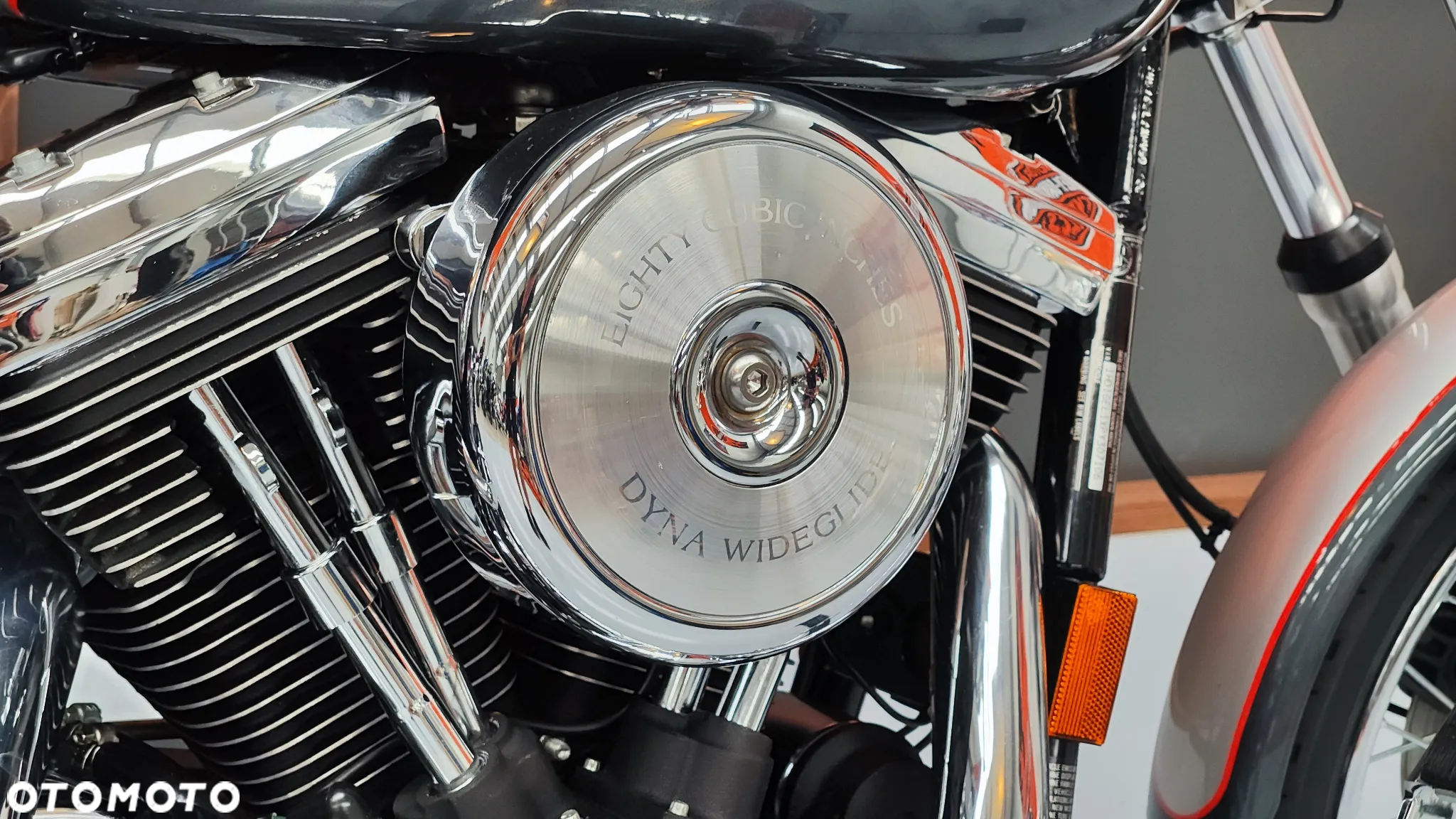 Harley-Davidson Dyna Wide Glide - 20