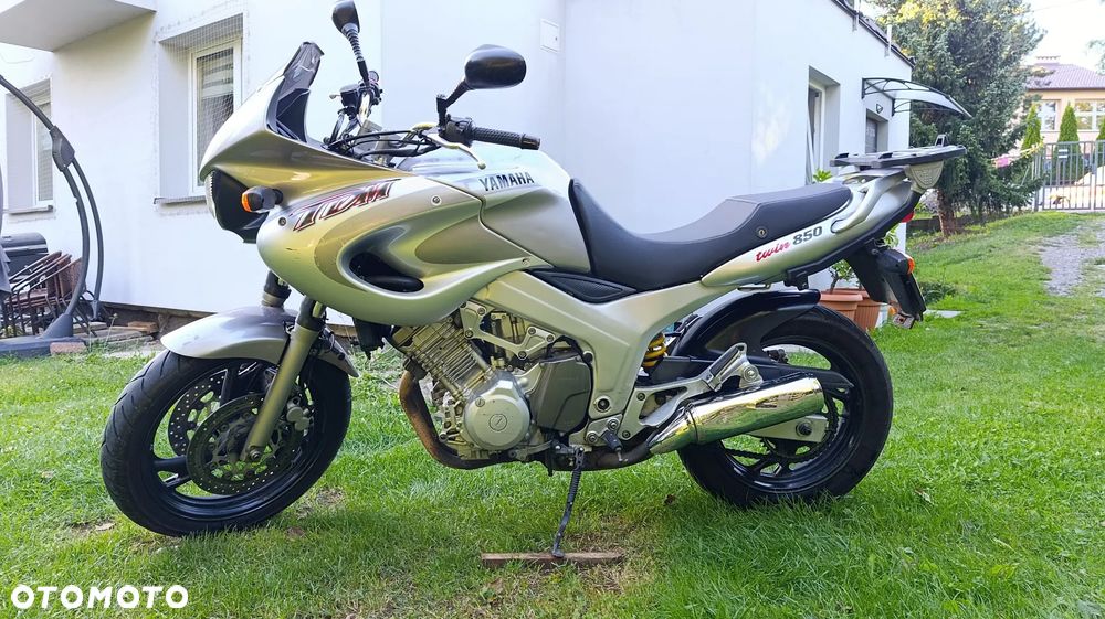 Yamaha TDM - 4