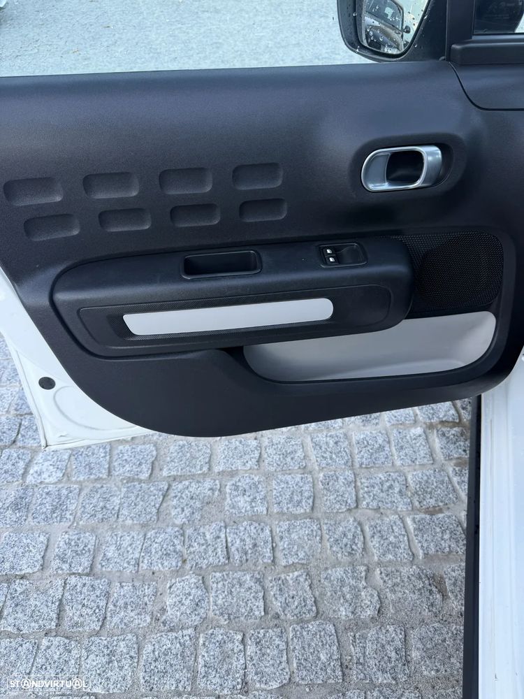 Citroën C3 1.2 PureTech Feel - 14