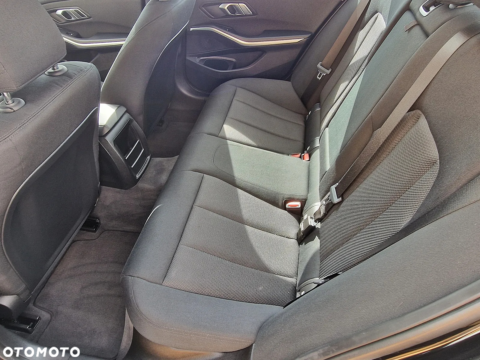 BMW Seria 3 318i Luxury Line - 10