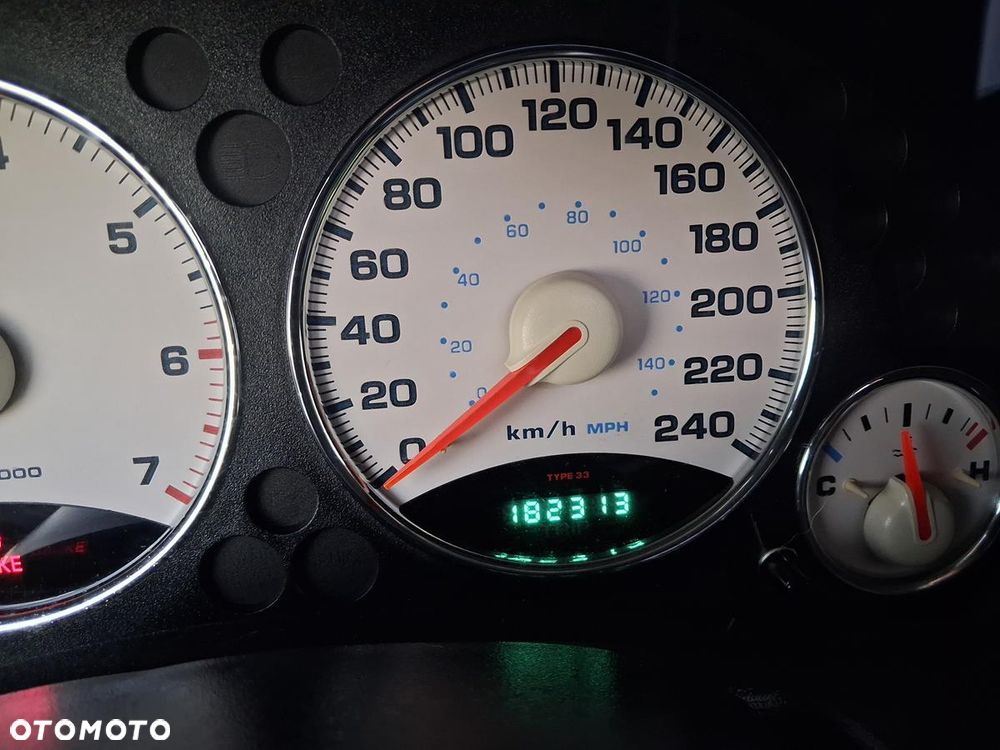 Jeep Cherokee 3.7 Limited - 19