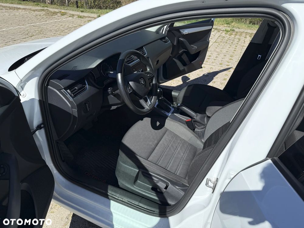 Skoda Octavia 1.5 TSI ACT Ambition DSG - 13