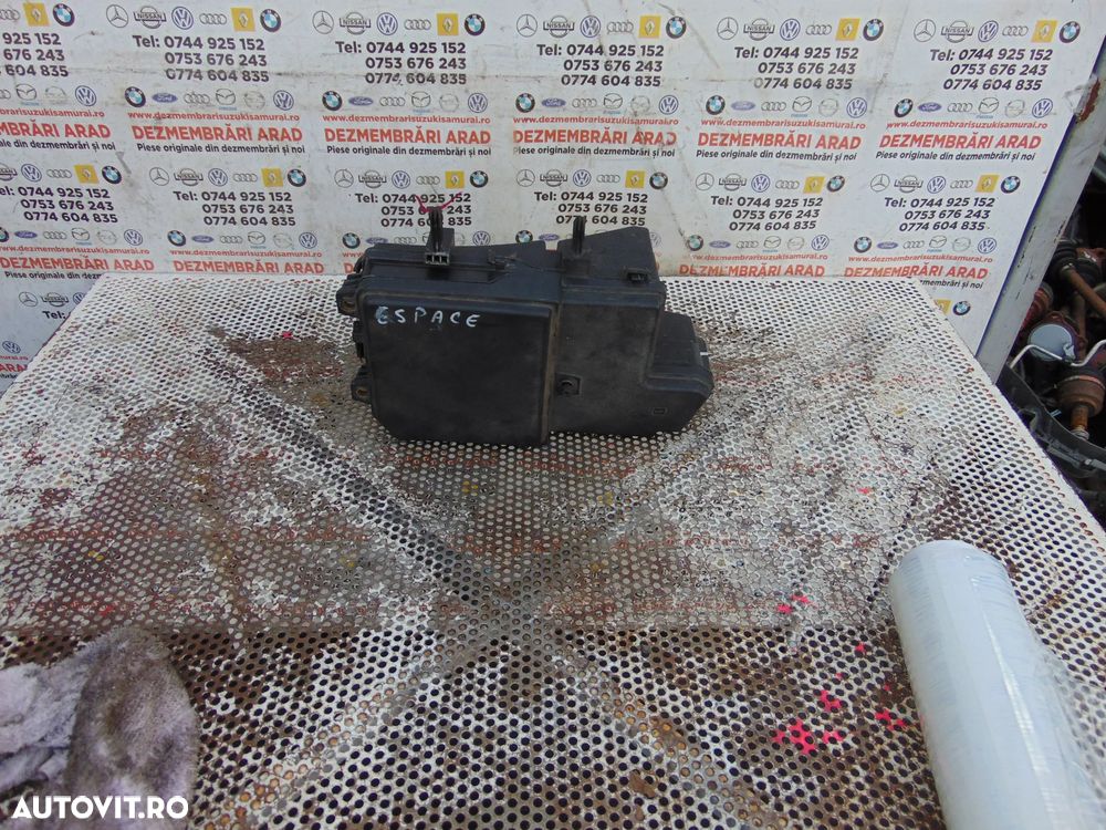 Carcasa panou sigurante Renault Espace 5 cod 284b51057r Talisman megane 4 carcasa tablou sigurante - 1